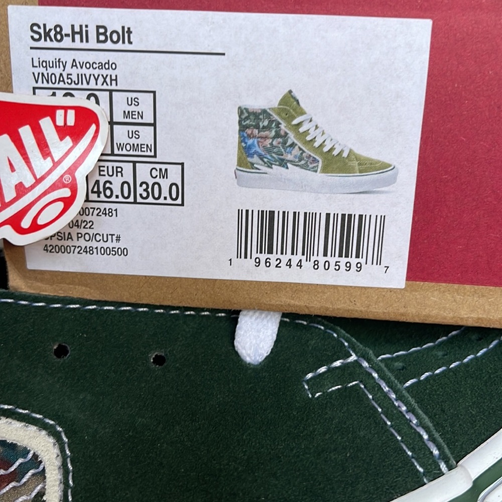 Vans Sk8-Hi Bolt
Liquify Avocado
VNOA5JIVYXH
Men’s sneakers - athletic shoes - Picture 16 of 16